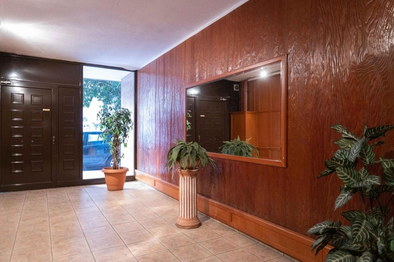 Wonderful Central Athens 2 Bedroom 2 Bath Sleeps 8 Zewnętrze zdjęcie